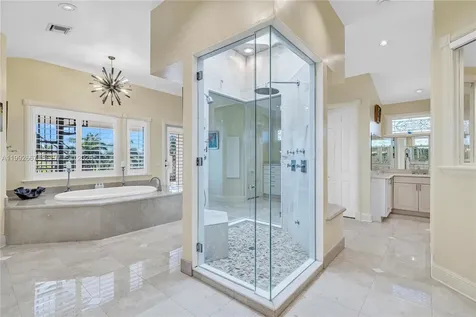 625 Poinciana Fort Lauderdale FL 33301