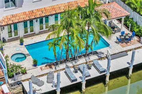 625 Poinciana Fort Lauderdale FL 33301