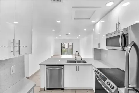 7668 SW 152nd Avenue Miami FL 33193