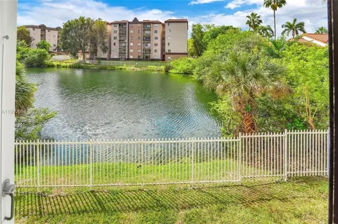 7668 SW 152nd Avenue Miami FL 33193
