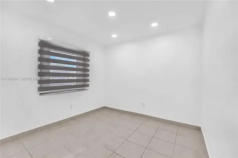 7668 SW 152nd Avenue Miami FL 33193