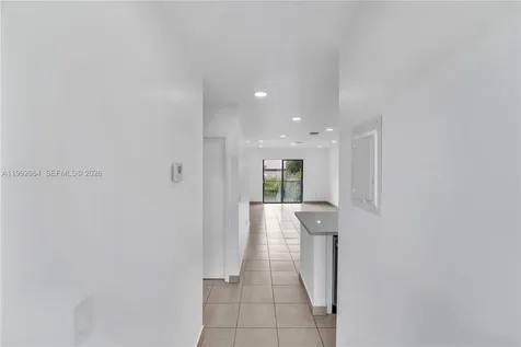 7668 SW 152nd Avenue Miami FL 33193