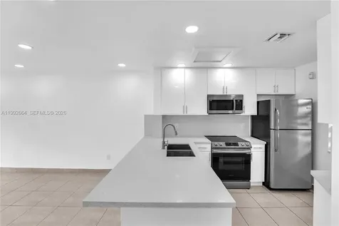 7668 SW 152nd Avenue Miami FL 33193
