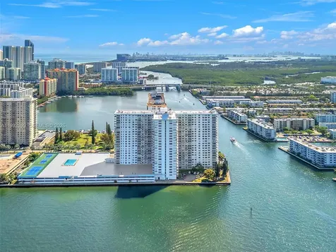 301 174th Street Sunny Isles Beach FL 33160