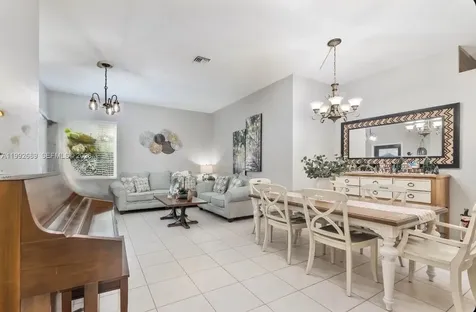 1784 Aspen Lane Weston FL 33327