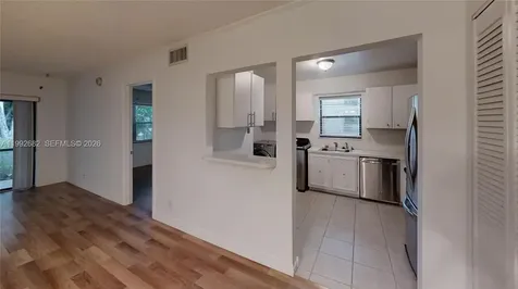301 N Pine Island Road Plantation FL 33324