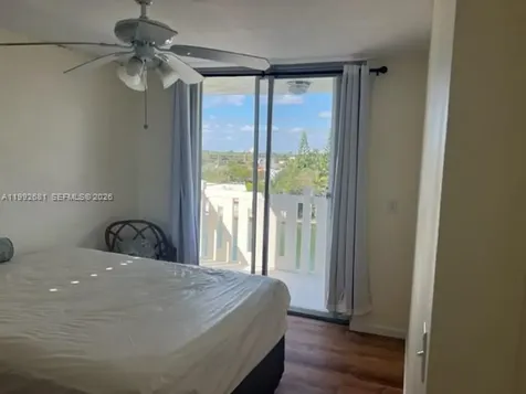 7900 Tatum Waterway Drive Miami Beach FL 33141