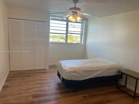 7900 Tatum Waterway Drive Miami Beach FL 33141