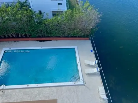 7900 Tatum Waterway Drive Miami Beach FL 33141