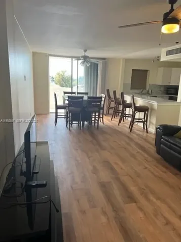 7900 Tatum Waterway Drive Miami Beach FL 33141