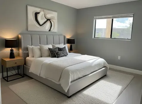 350 W Palm Circle W Pembroke Pines FL 33025