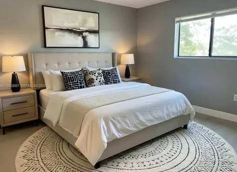 350 W Palm Circle W Pembroke Pines FL 33025