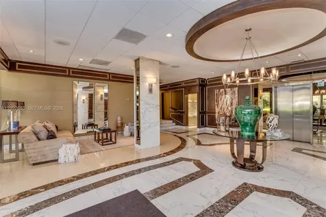 625 Biltmore Way Coral Gables FL 33134