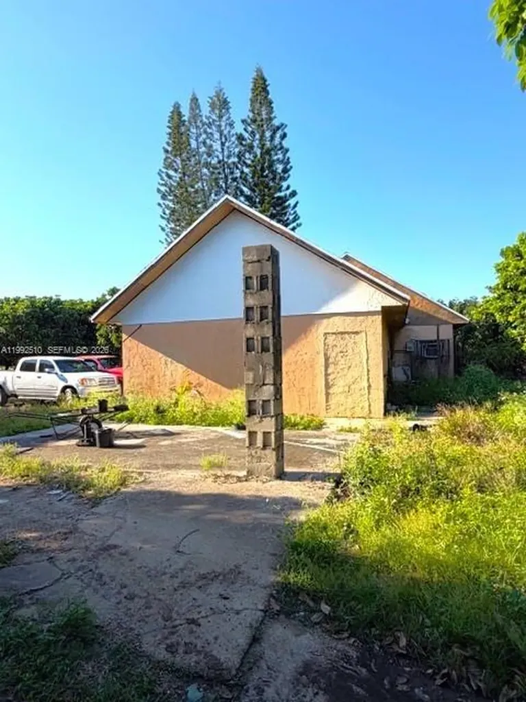 25201 SW 198th Avenue Homestead FL 33031