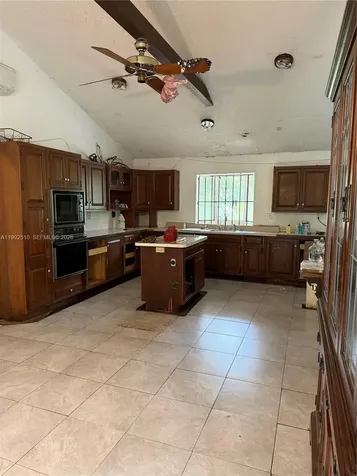 25201 SW 198th Avenue Homestead FL 33031
