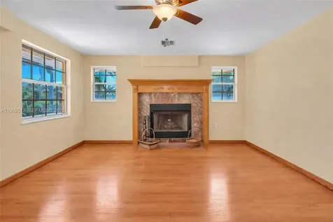 5309 Alton Road Miami Beach FL 33140