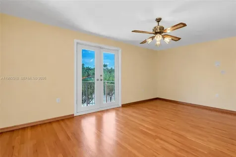 5309 Alton Road Miami Beach FL 33140