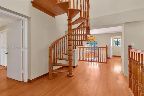 5309 Alton Road Miami Beach FL 33140