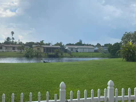 8135 Sunrise Lakes Boulevard Sunrise FL 33322