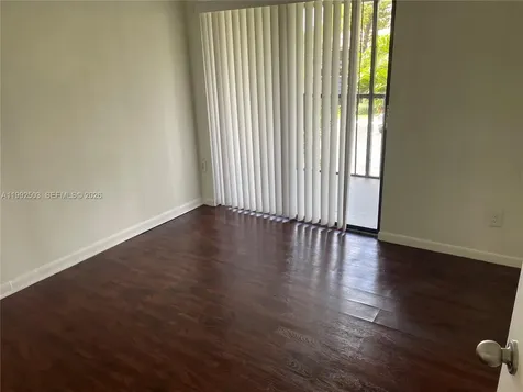 819 NE 199th Street Miami FL 33179