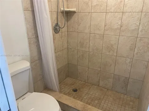819 NE 199th Street Miami FL 33179
