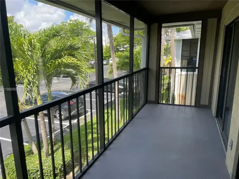 819 NE 199th Street Miami FL 33179