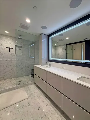 1000 Brickell Plaza Miami FL 33131