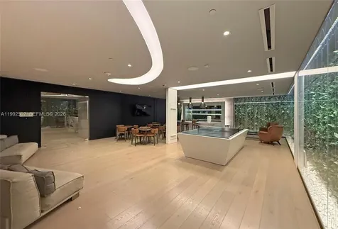 1000 Brickell Plaza Miami FL 33131