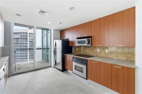 1395 Brickell Avenue Miami FL 33131