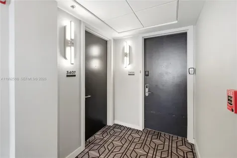1395 Brickell Avenue Miami FL 33131