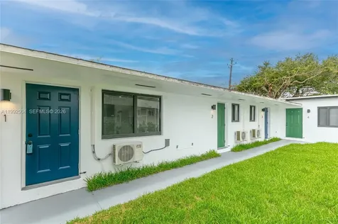 6125 SW 40th Court Miramar FL 33023