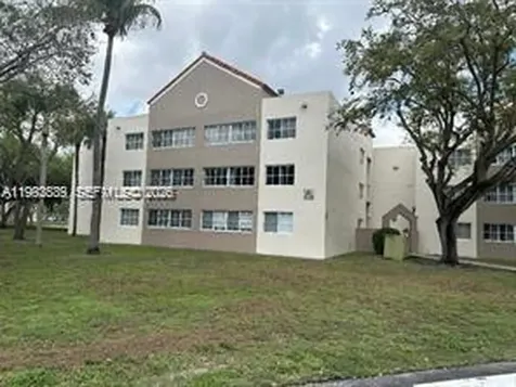6155 NW 186th Street Hialeah FL 33015