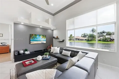 2488 Provence Circle Weston FL 33327