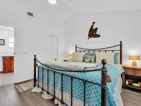 371 NW 101st Terrace Pembroke Pines FL 33026