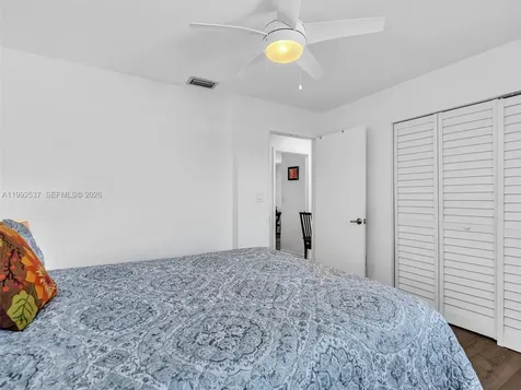 371 NW 101st Terrace Pembroke Pines FL 33026