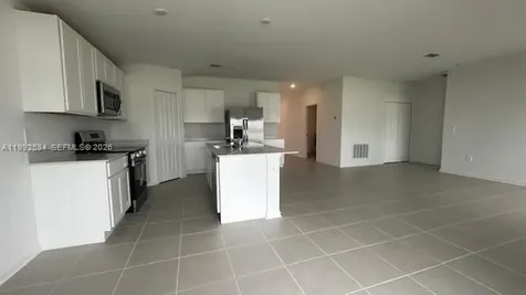 303 Artemis Lake Wales FL 33853