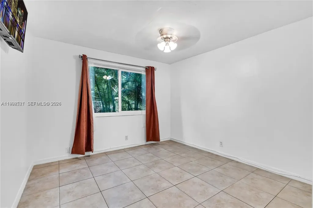 2175 NE 56th Street Fort Lauderdale FL 33308
