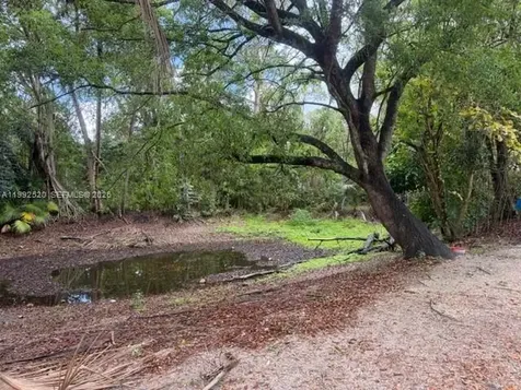 13086 N 55th Road N West Palm Beach FL 33411