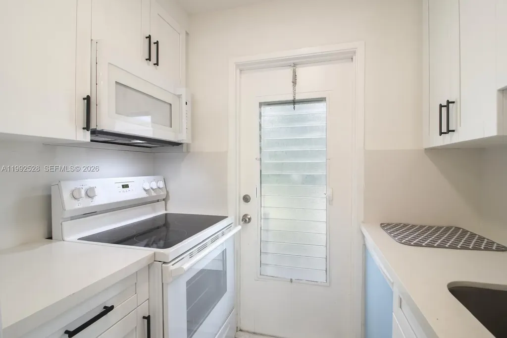 1440 SE 15th Street Fort Lauderdale FL 33316