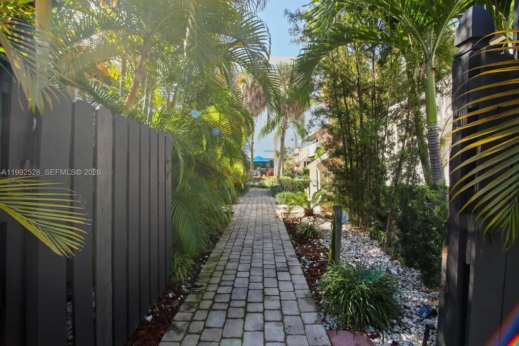 1440 SE 15th Street Fort Lauderdale FL 33316