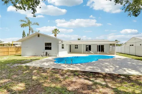 404 Highwood Circle Jupiter FL 33458
