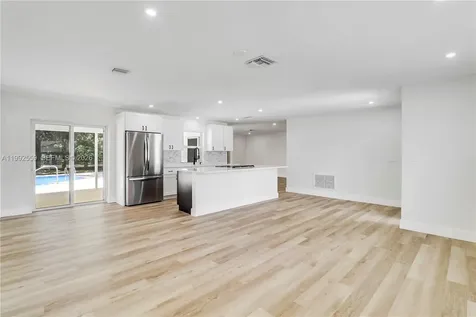 404 Highwood Circle Jupiter FL 33458