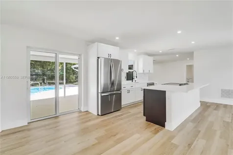 404 Highwood Circle Jupiter FL 33458