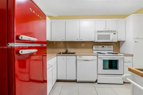 3671 Environ Boulevard Lauderhill FL 33319