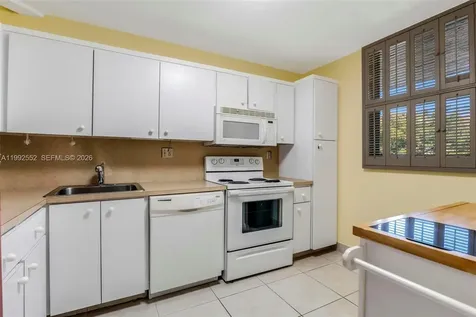 3671 Environ Boulevard Lauderhill FL 33319