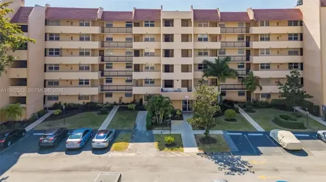 3671 Environ Boulevard Lauderhill FL 33319