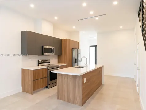 1118 NE 10th Avenue Fort Lauderdale FL 33304