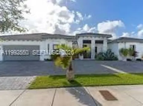 19303 SW 132nd Path Miami FL 33177