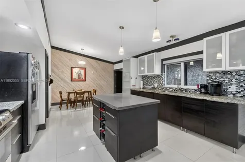 6800 NW 24th Terrace Fort Lauderdale FL 33309