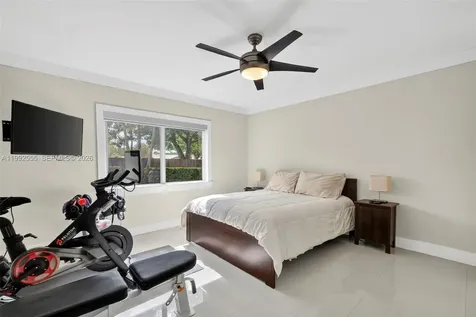 6800 NW 24th Terrace Fort Lauderdale FL 33309